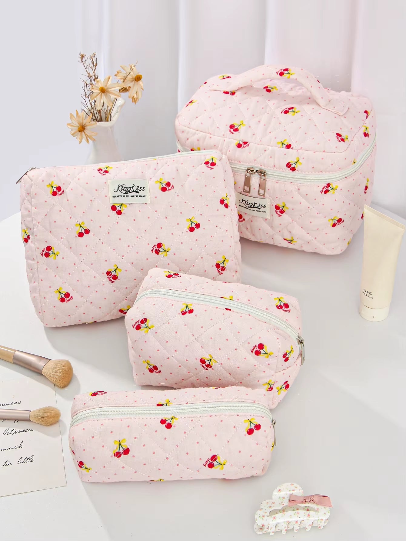 1Pc/Set Puppy Quilted Makeup Bag, Large Capacity Portable Makeup Bag, Travel Storage Makeup Bag, Multifunctional Makeup Bag