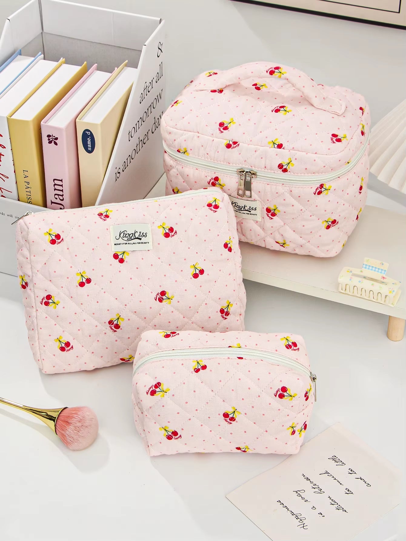 1Pc/Set Puppy Quilted Makeup Bag, Large Capacity Portable Makeup Bag, Travel Storage Makeup Bag, Multifunctional Makeup Bag